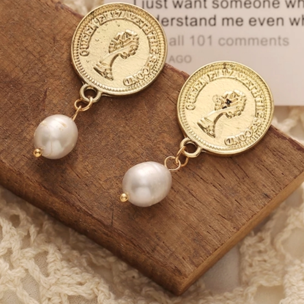 Coins pearl earrings